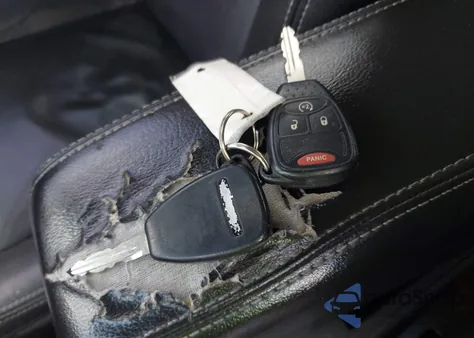 2017 Jeep Compass High Altitude 4X4 z USA, uszkodzony, nr VIN 1C4NJDEB6HD110558